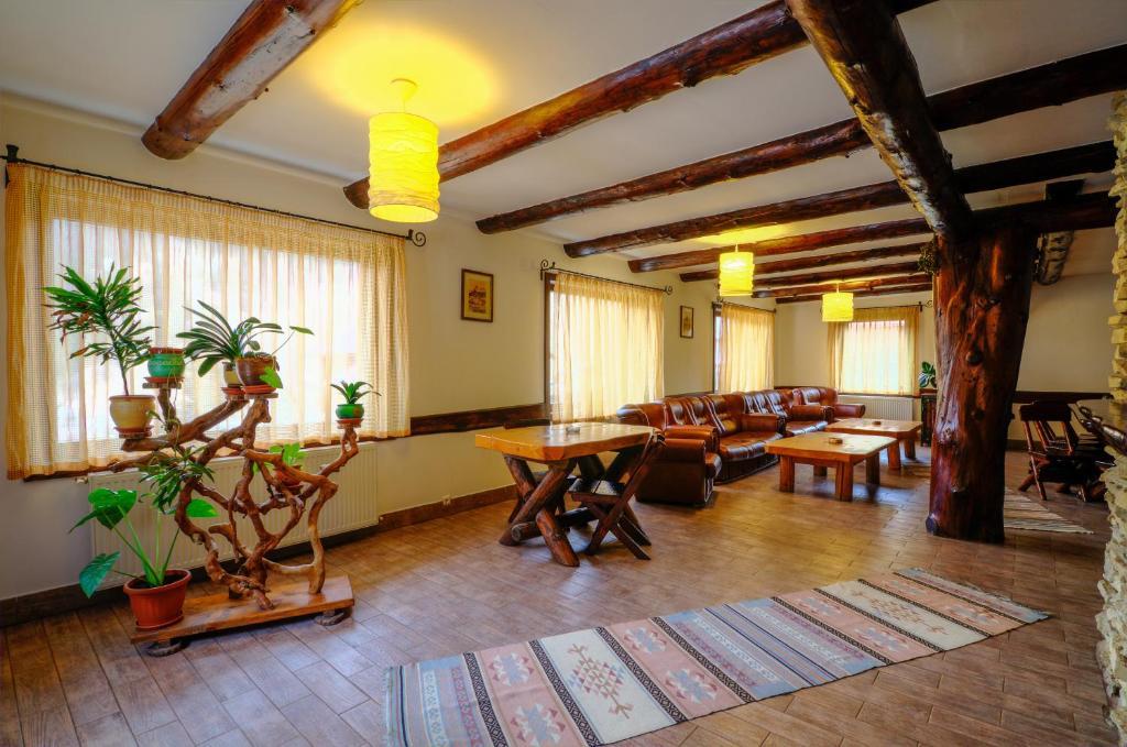 Cheile Gradistei Moieciu Resort Moeciu De Sus